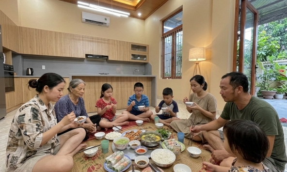 Chưa nghỉ hè mà nàng dâu đã gặp kiếp nạn: Trẻ con cả họ nhà chồng đòi lên chơi, đáp mẹ chồng sao cho 'chuẩn'