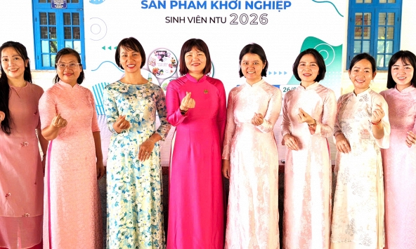 Gần 800 sinh viên tham gia cuộc thi ý tưởng và triển lãm sản phẩm khởi nghiệp