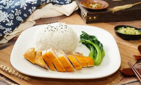 Tối nào cũng bỏ cơm để giảm cân, không ngờ chưa đầy 6 tháng cơ thể đã âm thầm 'trả giá' thế này