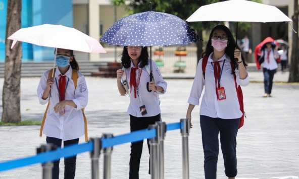 Sở GD&ĐT Hà Nội ra chỉ đạo tới các trường học trước tình hình nắng nóng cực đoan