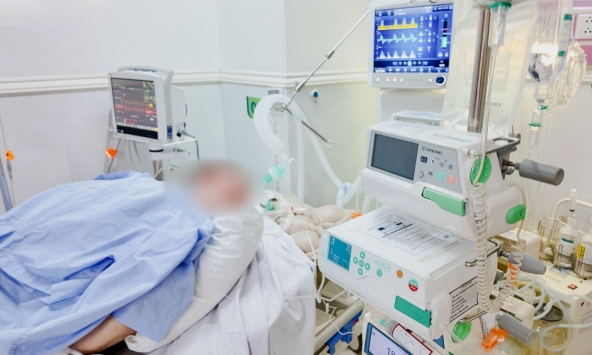 Du khách Đức nguy kịch vì sốc nhiễm khuẩn, suy tim, suy thận: Tình trạng sau 1 tháng điều trị tại Việt Nam gây bất ngờ