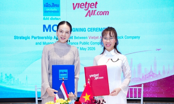 Madam Pang và Tiến sĩ Nguyễn Thị Phương Thảo đồng hành vì bóng đá và tình hữu nghị Việt Nam – Thái Lan