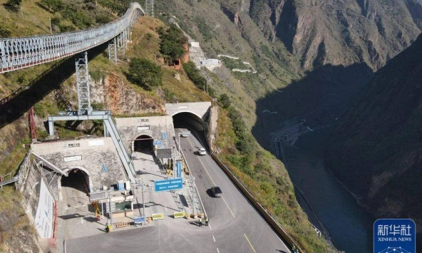 Phát hiện Trung Quốc xây “dự án lớn” ở độ sâu 2.400m dưới lòng đất, tập trung thực hiện nhiệm vụ quan trọng