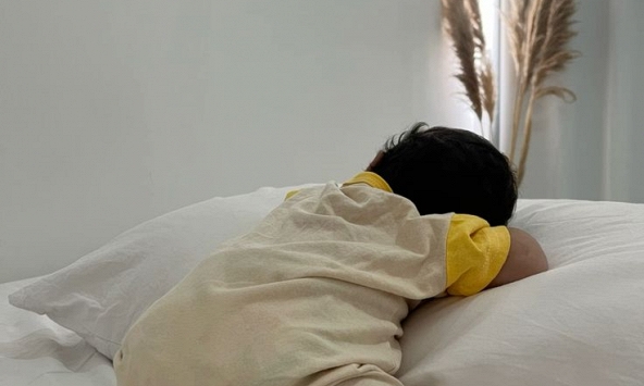 3 hành động khu ngủ của bé có thể là dấu hiệu não bộ đang phát triển mạnh