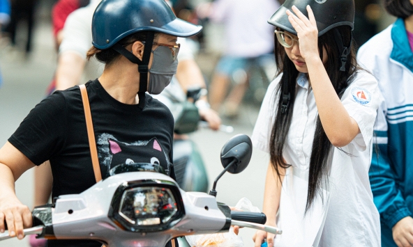 Thi vào lớp 10 tại Hà Nội: Sĩ tử bước vào môn cuối cùng - môn Toán!