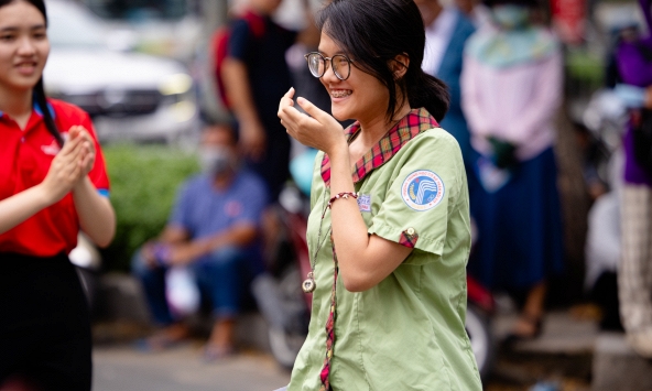 Thi vào lớp 10 TP.HCM buổi thứ 2: Bắt đầu làm bài môn Ngoại ngữ, cấu trúc đề mới, liệu còn 'mưa' điểm 10?