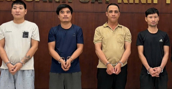 Cảnh sát đồng loạt kiểm tra, bắt tạm giam nhiều chủ cơ sở sản xuất giá đỗ