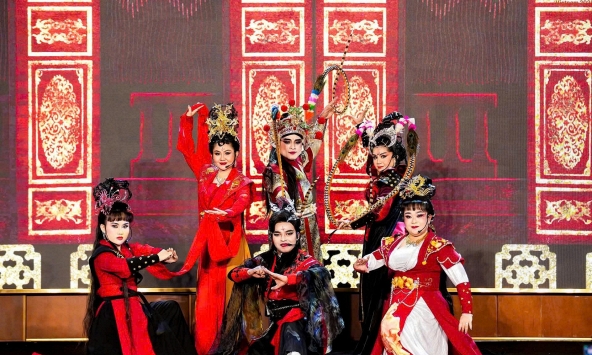 Giảng viên - NTK Lê Minh Phú: Người thầy truyền cảm hứng yêu thiên nhiên và trách nhiệm cộng đồng cho sinh viên