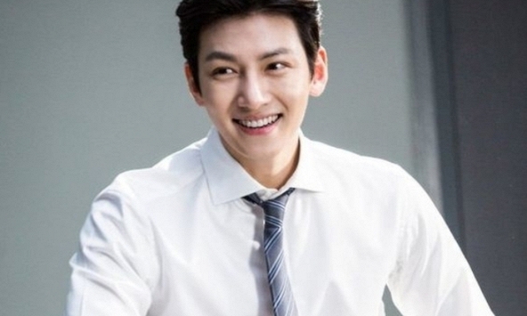 Nóng: Ji Chang Wook bị điều tra
