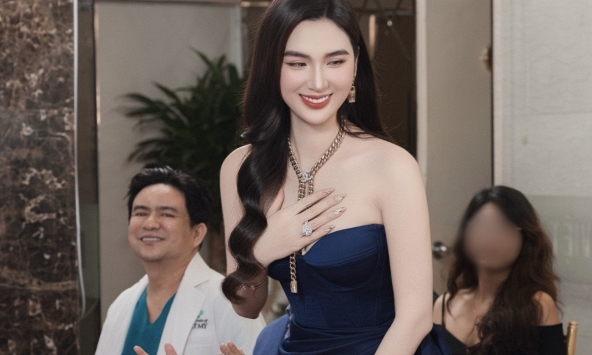 Netizen tràn vào trang cá nhân của Ngọc Loan sau 5 ngày người đẹp 'biến mất'