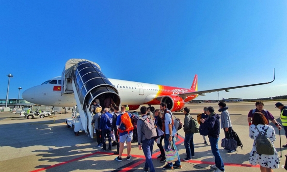 Tin vui cho ai đi Vietjet: Cực dễ để mua vé máy bay '0 đồng'