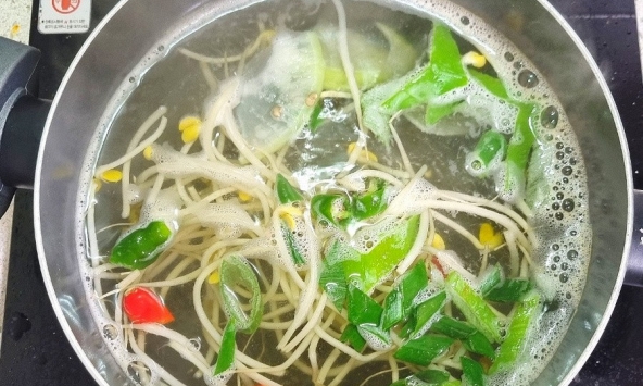 4 loại rau củ mùa hè dễ 'ngậm' hóa chất nhất chợ, đặc biệt là món đầu tiên!