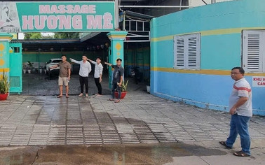 Ra quyết định tạm giữ hình sự quản lý tiệm massage Nguyễn Trọng Nam 42 tuổi
