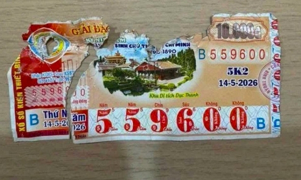 Số phận của tờ vé số bị rách trúng 50 triệu đồng, người đàn ông lo lắng vì sai lầm cá nhân 