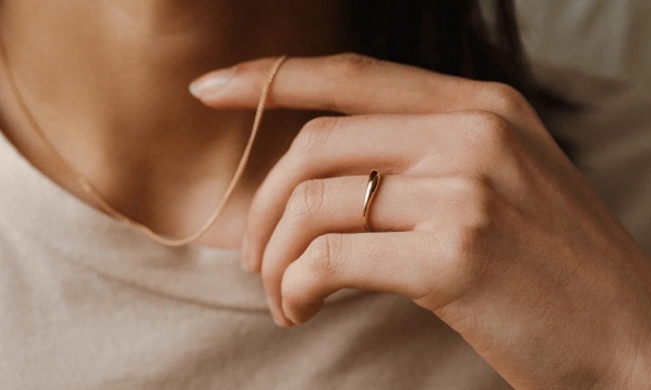Lời khuyên dành cho những người hay đeo vàng