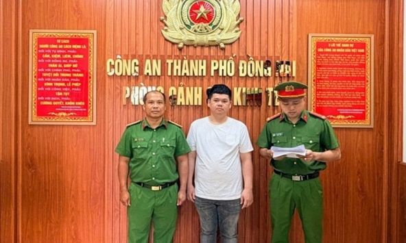 Ra quyết định khởi tố chủ kho hàng thời trang Trần Minh Lộc SN 1992