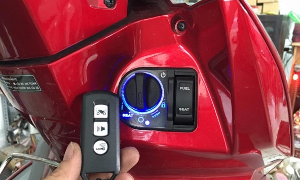 Phát hiện loạt diều khiển quạt trần lỗi, smartkey không thể sử dụng: Chuyên gia vào cuộc tìm 'thủ phạm'