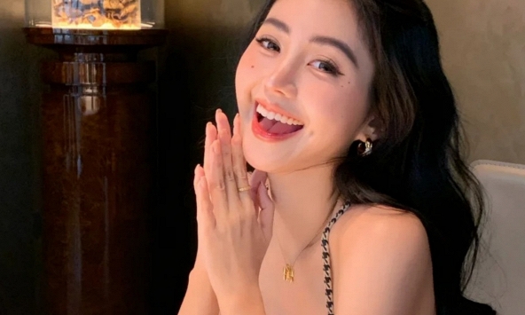 Sau 30 tuổi, ai cũng cần một 'mùi hương' riêng