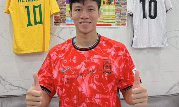 Choáng với bộ sưu tập áo đấu của Quế Ngọc Hải mùa World Cup: Toàn hàng khủng từ Neymar đến Son Heung-min!