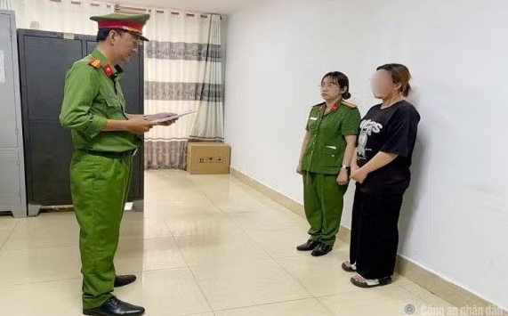 Mẹ trẻ tát con ruột gây chấn thương, tử vong: Nguyên nhân khiến dư luận bức xúc