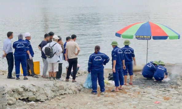 Quảng Ninh: Danh tính nam thanh niên 33 tuổi nhảy cầu Bãi Cháy tử vong, camera ghi lại cảnh đau lòng