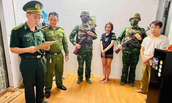 Ra lệnh khám xét khẩn cấp nơi ở, bắt giữ Nguyễn Thị Hồng Yến