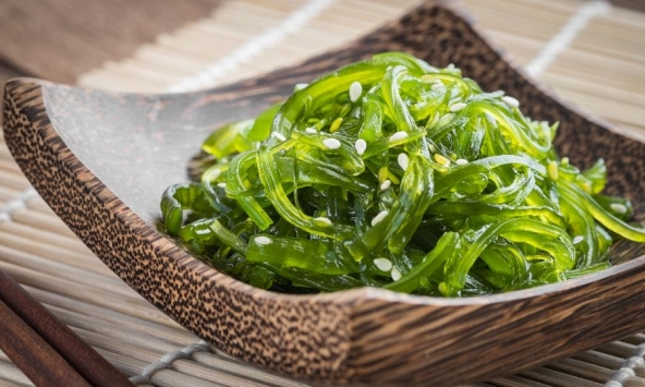Mùa hè đổ mồ hôi liên tục, cà tím và đậu xanh đều bị 'cho ra rìa': Đây mới là loại rau nên ăn nhiều