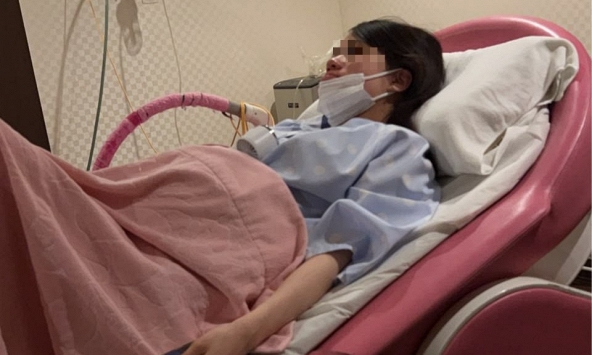 Nữ sinh 17 tuổi ruột 'lỗ chỗ' như tổ ong, hàng trăm polyp chen chúc nhau khiến bác sĩ cũng phải hoảng hốt