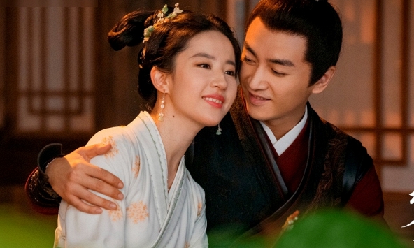 Cảnh tượng kinh hoàng khiến bạn trai tin đồn của Lưu Diệc Phi liều mạng nhảy khỏi chiếc xe đang chạy
