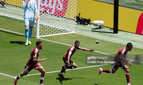 Địa chấn World Cup 2026: Qatar giật 1 điểm lịch sử từ tay Thụy Sĩ ở phút 90+5