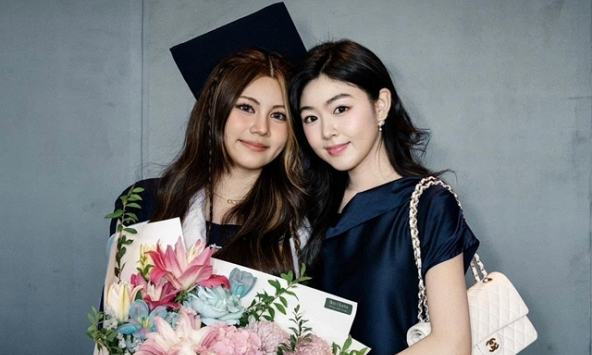 Hạt Dẻ tốt nghiệp loại xuất sắc, nhà MC Quyền Linh tiếp tục có tin vui