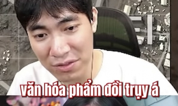 Nữ streamer cợt nhả chuyện tế nhị ngay trên sóng, Levi nhắc khéo nhưng sâu cay