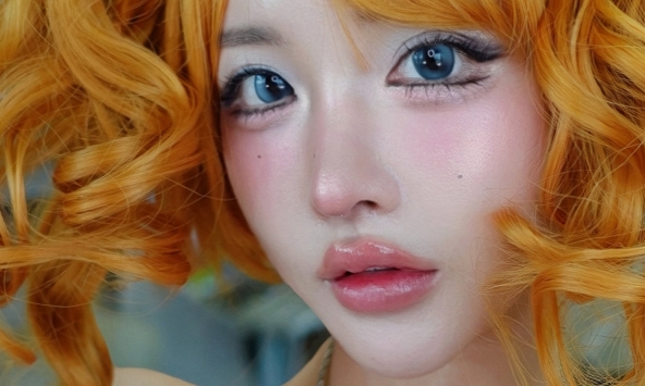 'Hồi sinh' trend Y2K, hot girl khiến CĐM thích thú với giao diện khác lạ