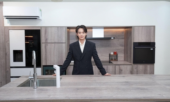 MINHO (SHINee) cùng LG ELECTRONICS VIỆT NAM đưa nhịp sống Seoul năng động về giữa lòng TP HCM