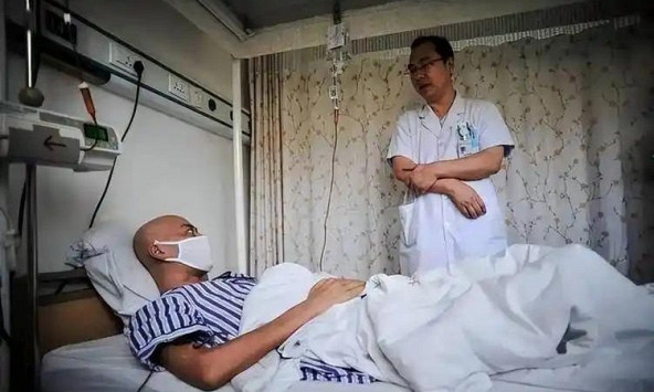 Người đàn ông qua đời sau 3 năm phát hiện gan nhiễm mỡ, bác sĩ nhắc: Thường xuyên làm 3 việc này, gan xuống cấp cực nhanh