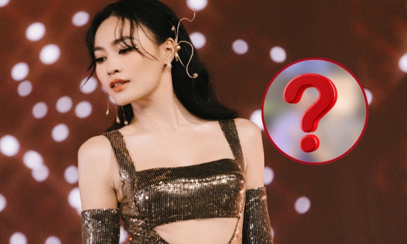 Bức ảnh đang cực viral của Ninh Dương Lan Ngọc khiến netizen xôn xao “10 năm chờ đợi cũng đến ngày này”