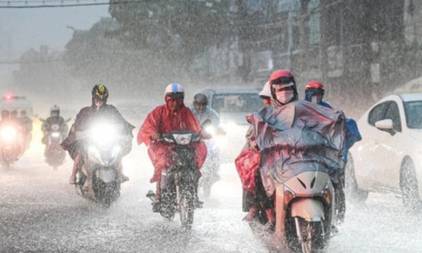 Trong ít giờ, các khu vực có mưa to đến rất to, nhiều nơi có dông: Người dân lưu ý