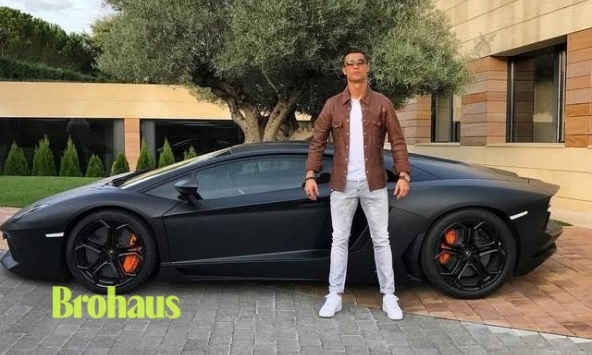 Dù đêm qua là một trận hòa, Ronaldo vẫn thắng!