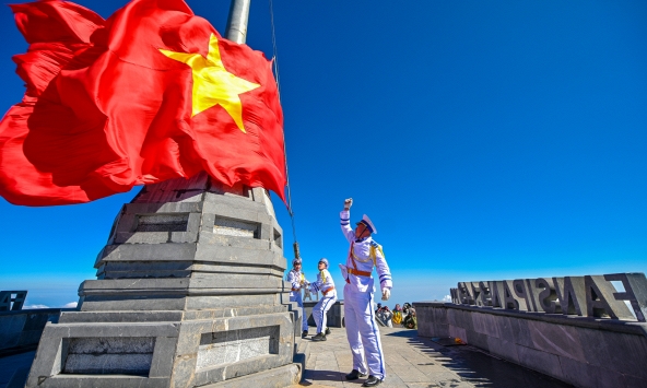 Fansipan sẵn sàng đón vị khách thứ 10 triệu, mốc son dánh dấu thập kỷ “khai hoa”