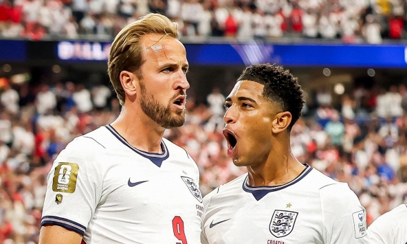 Harry Kane 'làm tất ăn cả', Anh đánh bại Croatia 4-2 trong trận đấu tuyệt đối mãn nhãn