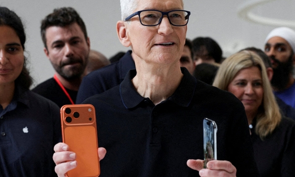 iPhone 18 Pro có thể tăng thêm 200 USD, CEO Tim Cook thừa nhận tăng giá là 'không thể tránh khỏi'
