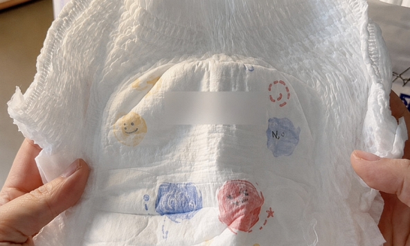 Phát hiện chất formamide trong tã trẻ em tại Trung Quốc: Huggies, Babycare và các thương hiệu liên quan nói gì?