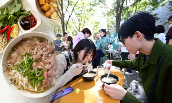 Lý do các quán phở Việt ở Tokyo lúc nào cũng kín khách