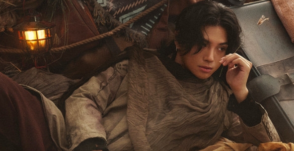 Trước concert đầu đời, GREY D tự một mình hoàn thiện nửa còn lại của album đầu tay