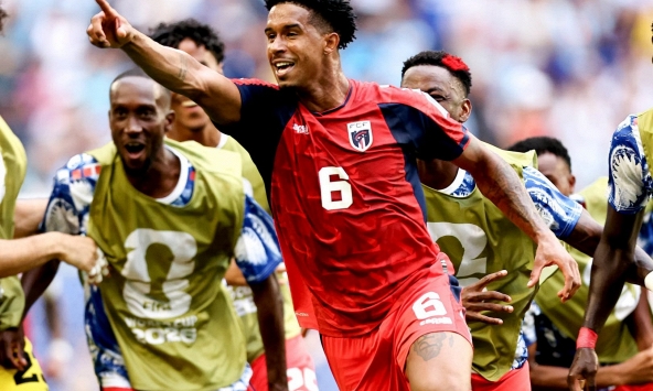 Bùng nổ cảm xúc: Lần đầu tiên trong lịch sử Cabo Verde có bàn thắng tại World Cup, khiến Uruguay choáng váng