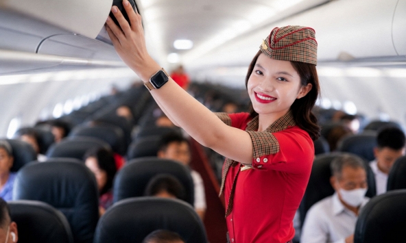 Hè rực rỡ, bóng lăn sôi động: Vietjet tăng 30% chuyến, cung cấp 8,8 triệu vé từ 0 đồng