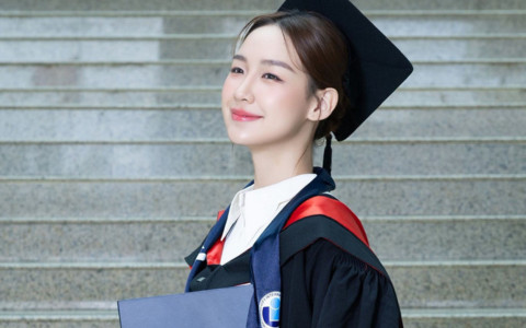 Hoa hậu Bảo Ngọc chính thức lên tiếng khi bị tố giải mạo thư mời học thạc sĩ ở Mỹ