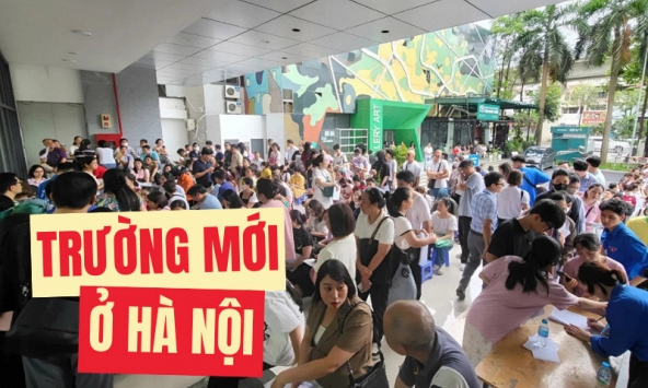 Trường THPT công lập đang khiến phụ huynh xếp hàng dài 3 hôm nay: Năm đầu thành lập, học sinh thi 18 điểm trở lên đủ điều kiện xét tuyển