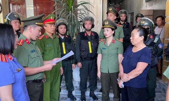 Thi hành lệnh bắt tạm giam, khám xét chỗ ở của Lê Thị Thuỷ SN 1968