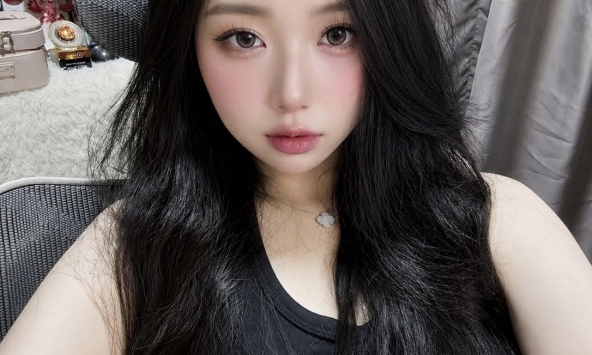 Streamer Chubby thẳng tay xử lý những bình luận kém duyên